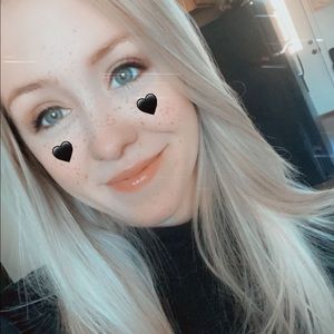 Meet your Posher, Kassie